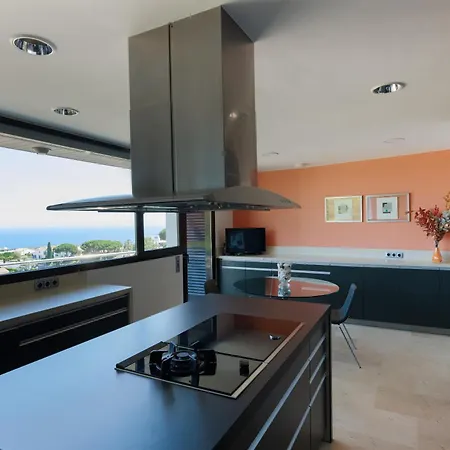 Villa Infinity Barcelona Alella