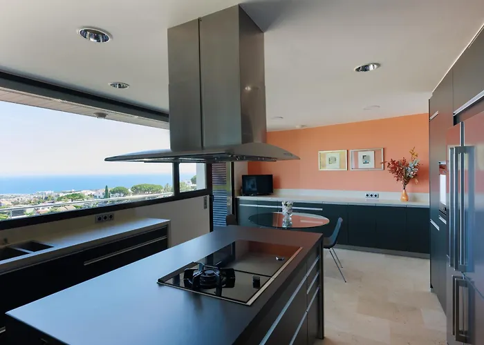 Villa Infinity Barcelona Alella